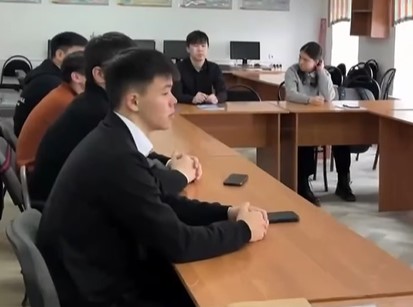 «Кітап - сарқылмас қазына» атты тәрбие сағаты